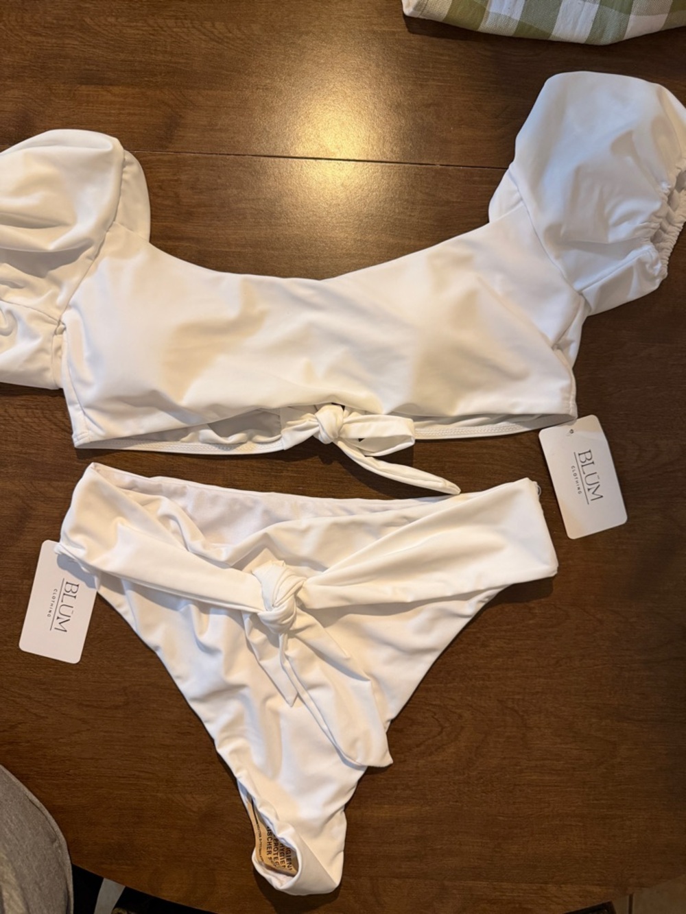 BLUM Boutique White Puff Sleeve Tie Bikini Set NWT